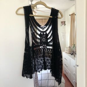 Lace Vest / Black
